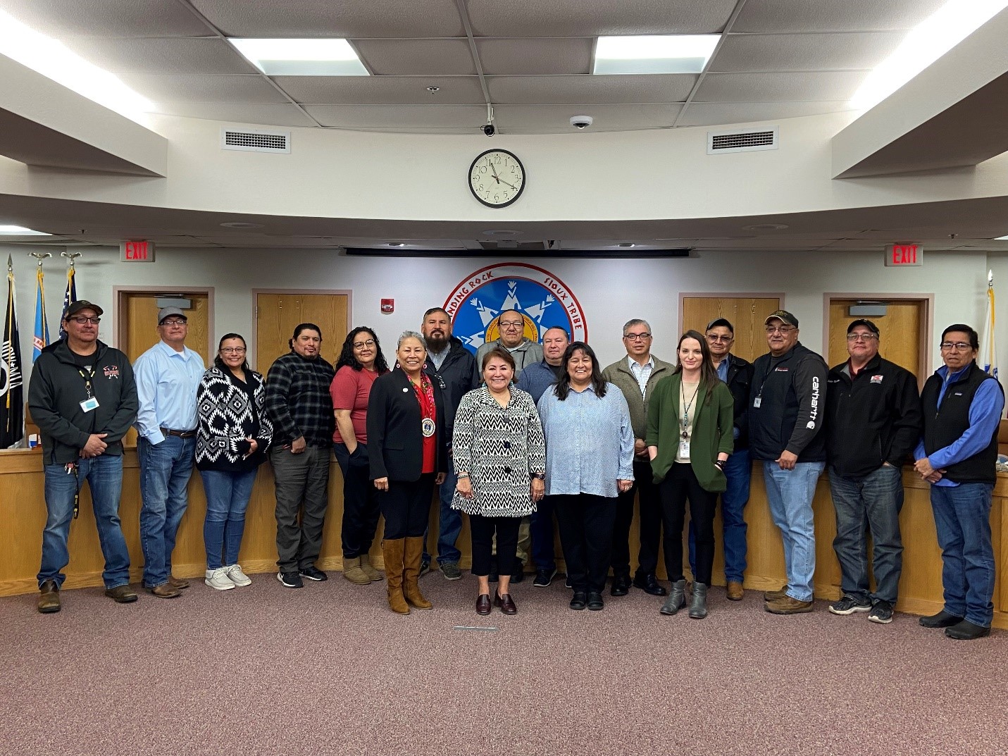 Health Board Hosts Tribal and Federal Officials - Oyate Health Center